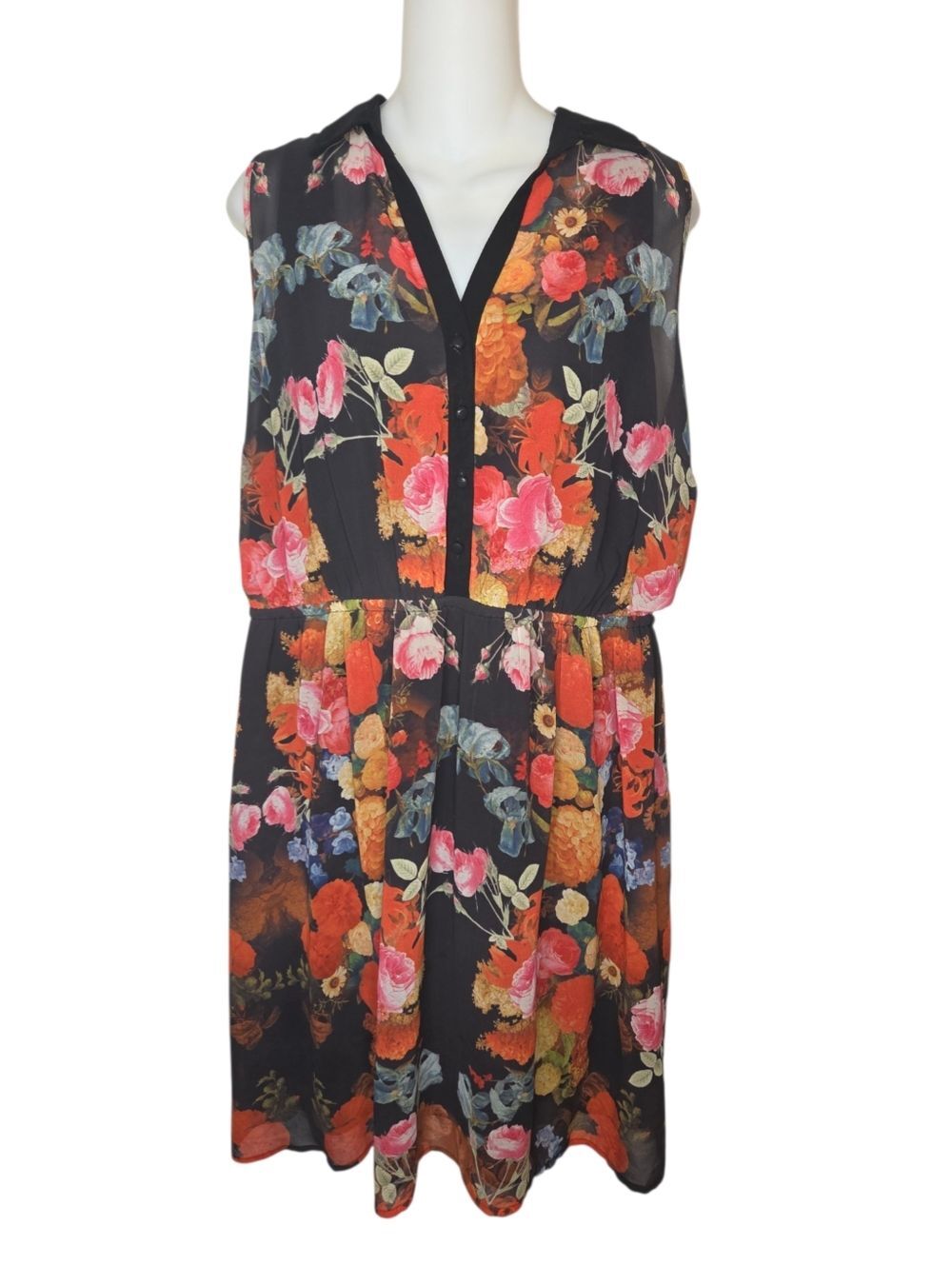 Torrid Size 2 2x Floral Chiffon Sleeveless Knee Dress Faux Button Elastic Waist